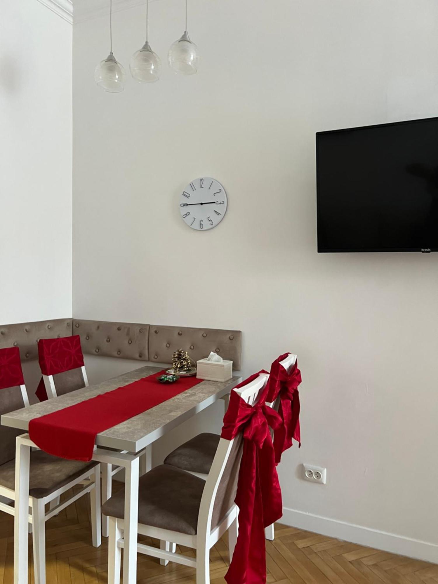 Siesta Apartment On Stefanyka Lviv Exteriör bild